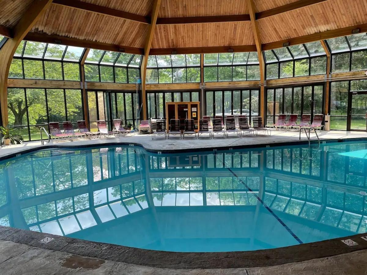 Pocono Paradise - 3 Bedroom 3 And Half Bathroom Townhouse Tannersville Exterior foto